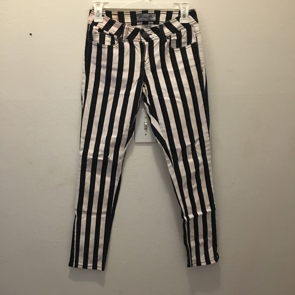 SOLD Vertical black and white striped pants